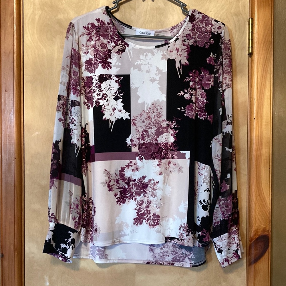 Calvin Klein blouse - Picture 1 of 1